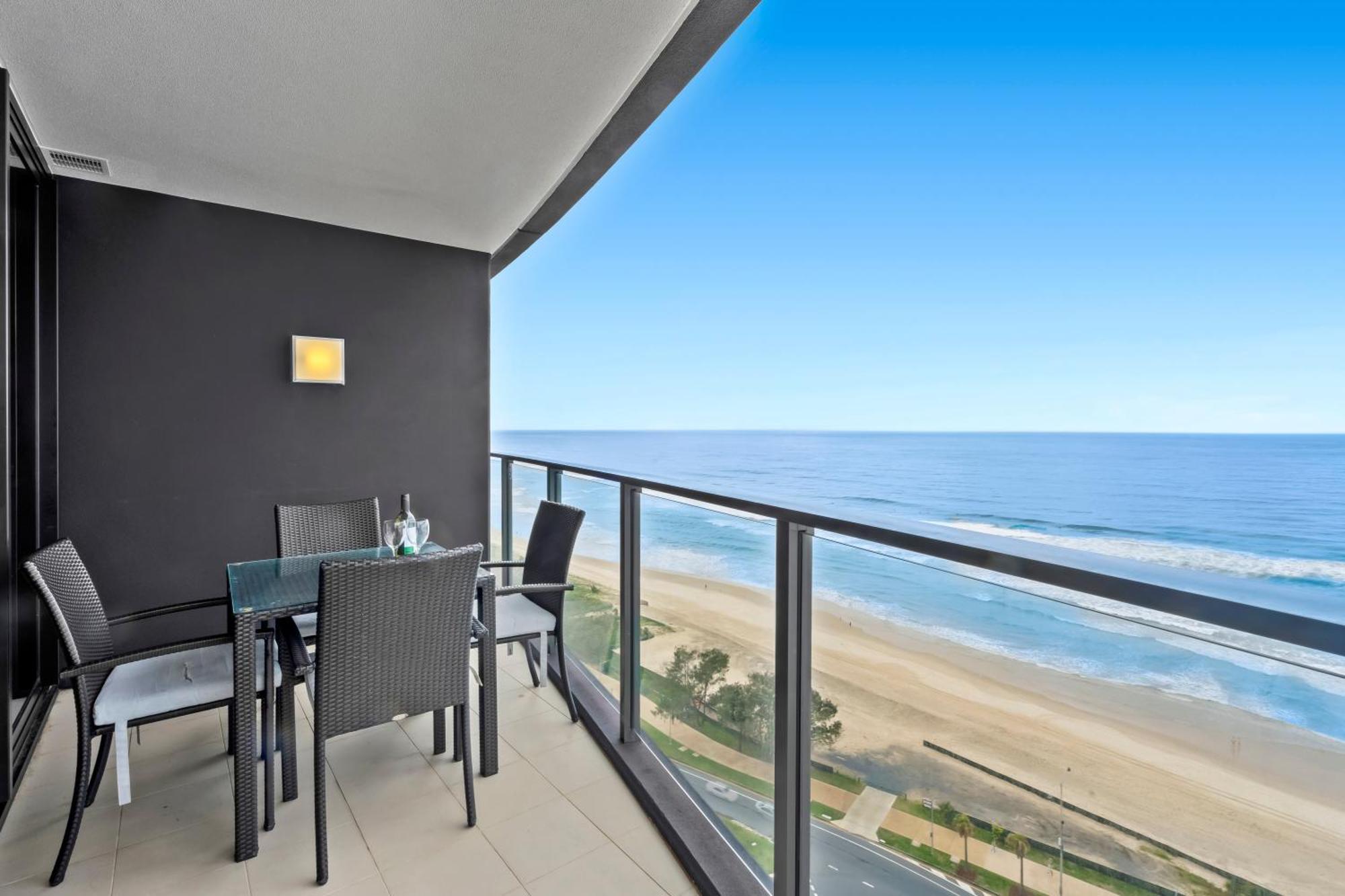 Apartament Rhapsody Surfers Paradise Beachfront Sleeps 6 - Optimise Bnb Gold Coast Zewnętrze zdjęcie