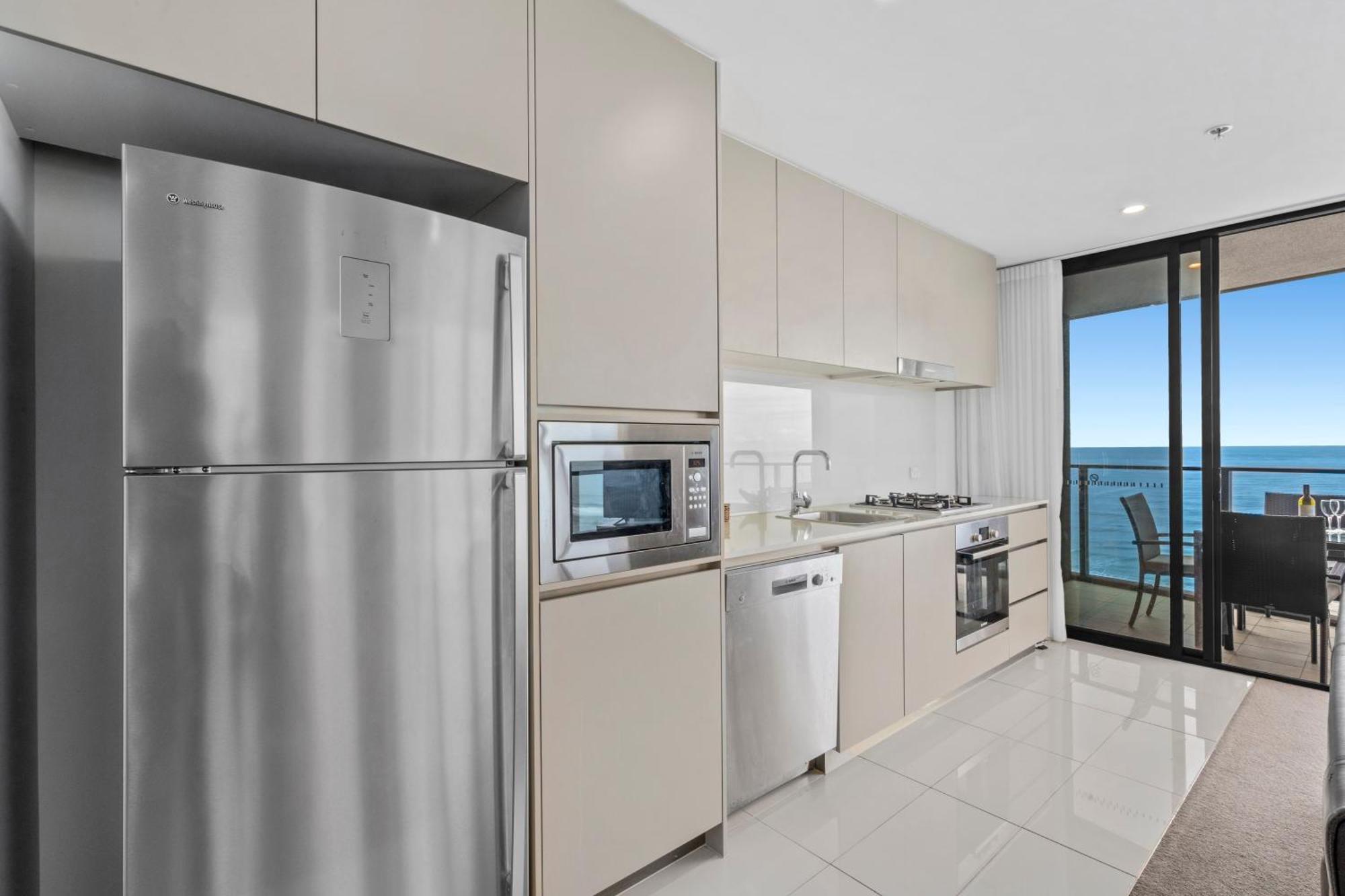 Apartament Rhapsody Surfers Paradise Beachfront Sleeps 6 - Optimise Bnb Gold Coast Zewnętrze zdjęcie